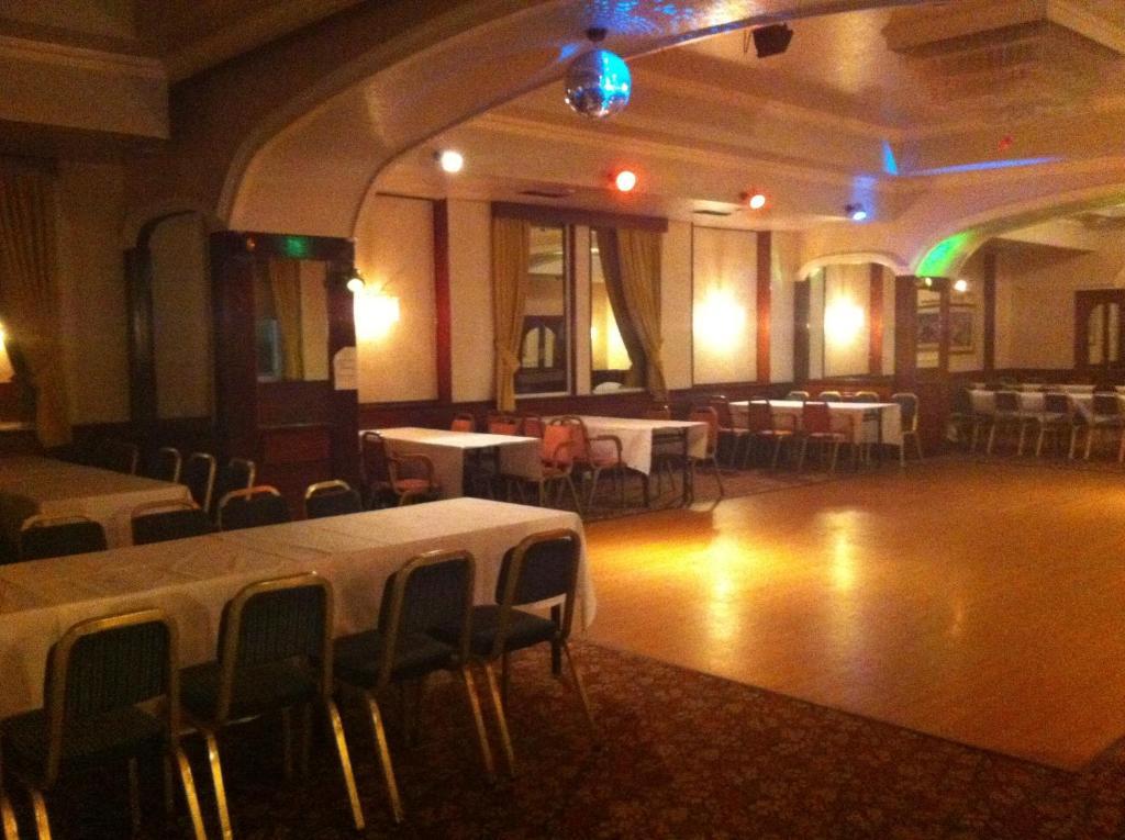 Ayr Station Hotel ภายนอก รูปภาพ